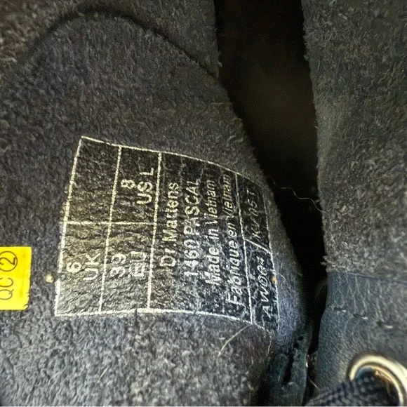 Dr. Martens 1460 Pascal Virginia US 8 Lace up Blue Leather Boots EUC - Picture 12 of 12